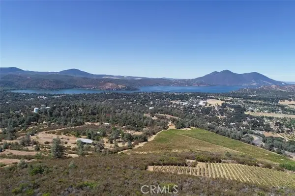16010 Davis Ave, Clearlake, CA 95422