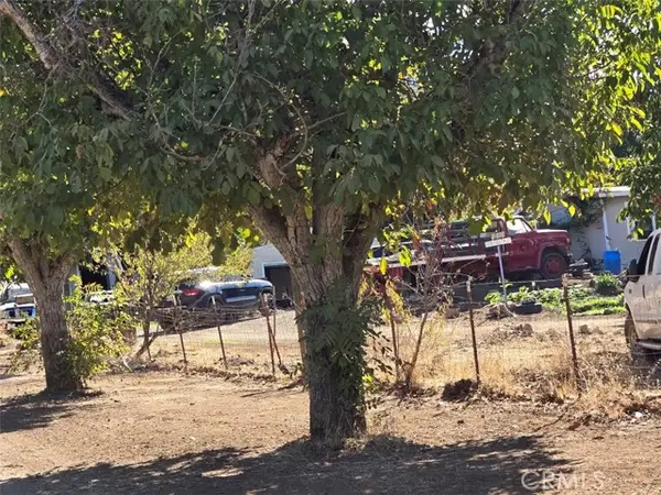 13690 Eastlake, Clearlake, CA 95422