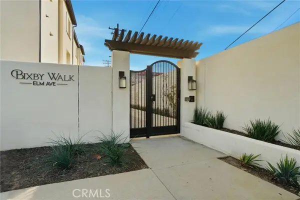 3667 Elm Avenue, Long Beach, CA 90807