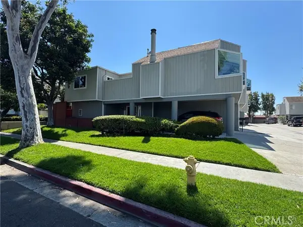 15732 B  #A, Tustin, CA 92780