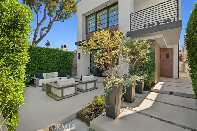 426 Marguerite Ave, Corona Del Mar, CA 92625 - #3