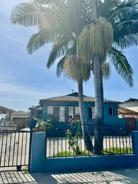 904 Stockton, Compton, CA 90221 - #2