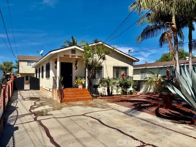 6121 Orchard Avenue, Huntington Park, CA 90255 - #2