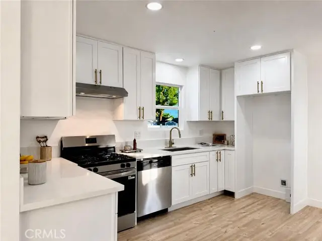 13345 Ottoman, Pacoima, CA 91331 - #3