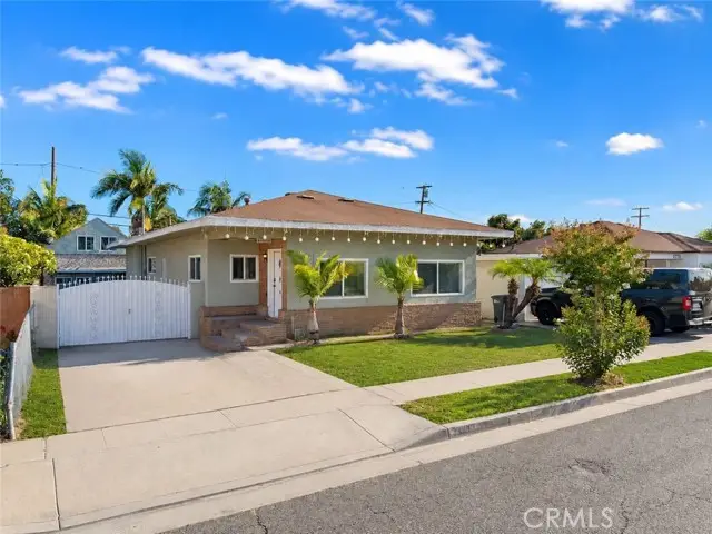 2980 Oakwood Avenue, Lynwood, CA 90262 - #1