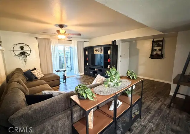 1900 Glenoaks Avenue, Anaheim, CA 92801 - #2