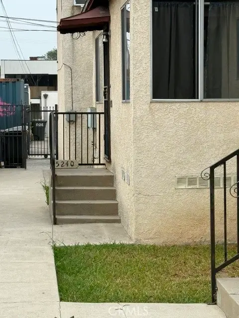 5240 Via San Delarro, Los Angeles, CA 90022 - #3