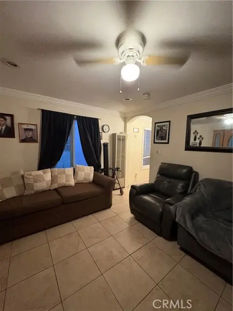 223 Kern, Los Angeles, CA 90022 - #3