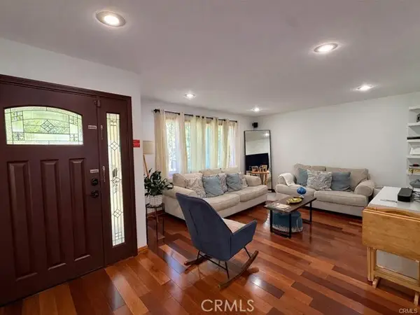 555 Hickory Lane, Pasadena, CA 91103