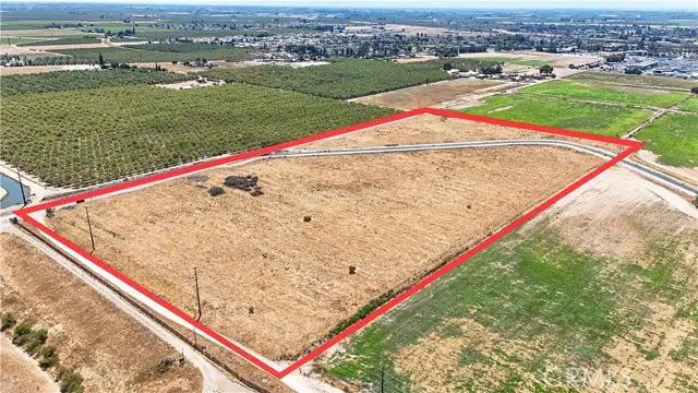 1777 Bird, Livingston, CA 95334 - Image #3