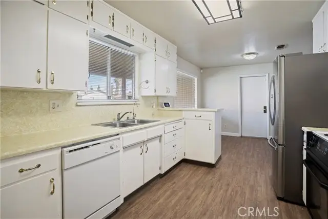 420 3rd, Chowchilla, CA 93610 - #3