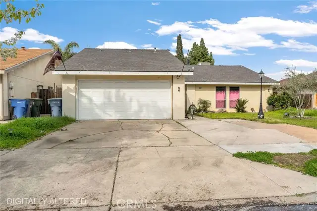 4883 Geary Street, Fresno, CA 93725 - #1