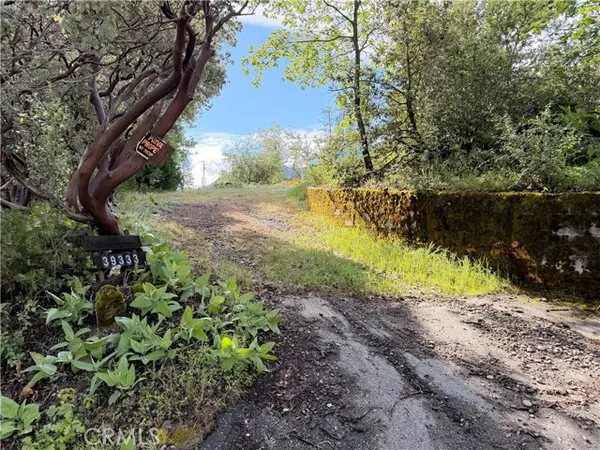 39333 Manzanita Drive, Oakhurst, CA 93644