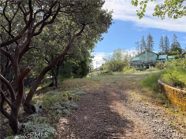 39333 Manzanita Drive, Oakhurst, CA 93644 - #3