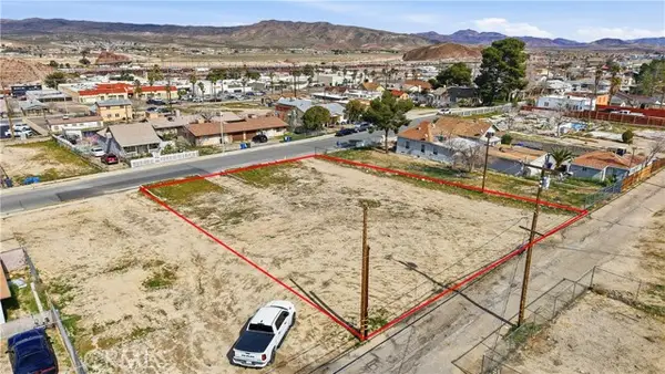 212 Fredricks Street, Barstow, CA 92311