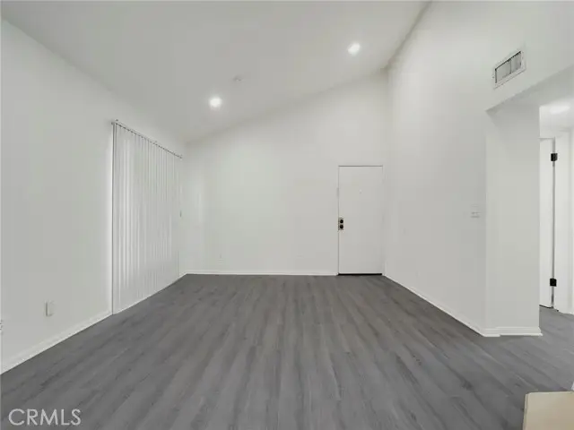 9038 Orion Avenue  #209, North Hills, CA 91343 - #3