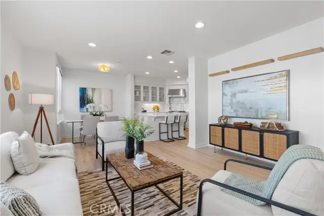5401 149th Place  #2, Hawthorne, CA 90250 - #2