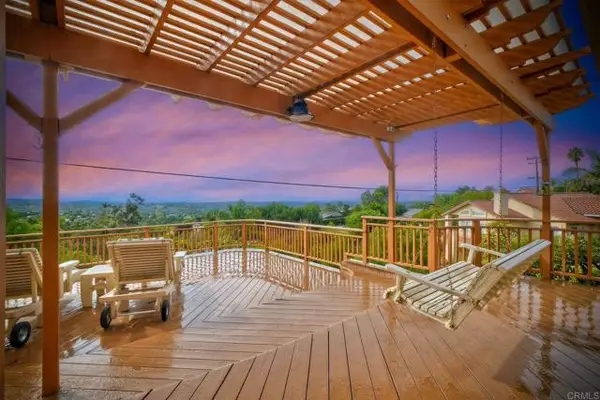 1650 Elevado Road, Vista, CA 92084