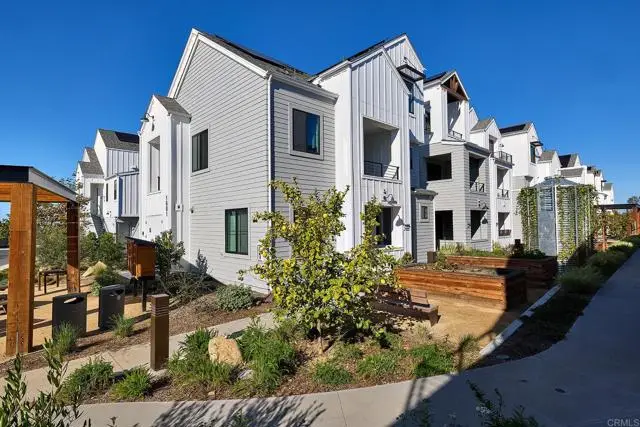 1601 San Remo Place  #101, Encinitas, CA 92024 - Image #3