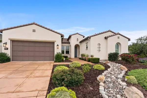 1352 Baumgartner Way, Escondido, CA 92026