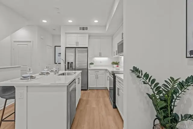 545 Sandstone Court, El Cajon, CA 92020 - #2