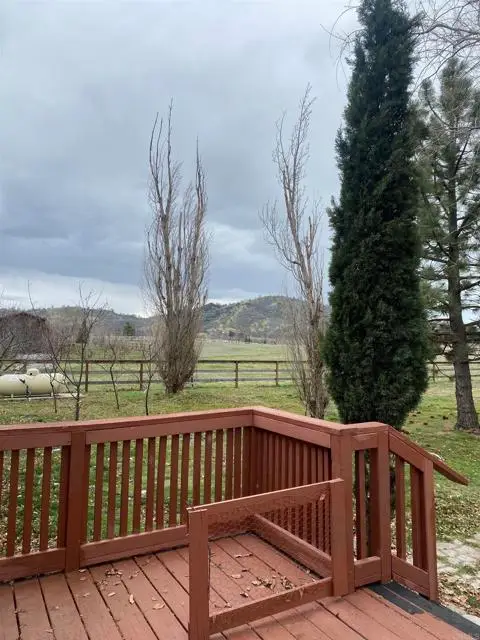 18461 Santa Anita Street, Tehachapi, CA 93561 - #3