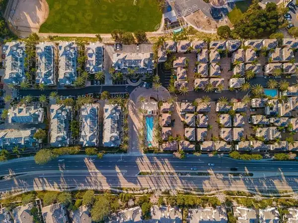 12604 Carmel Country Road  #17, San Diego, CA 92130