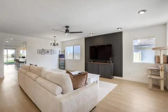 32274 Corte Illora, Temecula, CA 92592 - Image #3