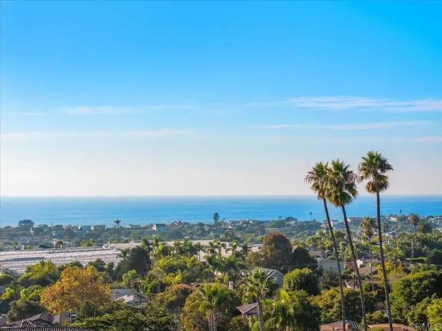 697 Ocean View, Encinitas, CA 92024 - Image #3