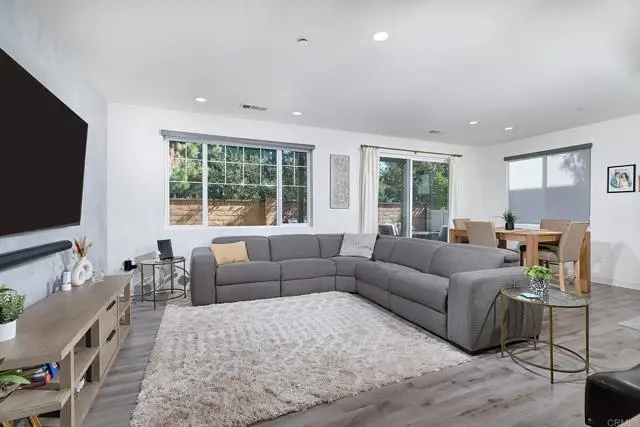 1278 Via Fanal, Oceanside, CA 92056 - #3