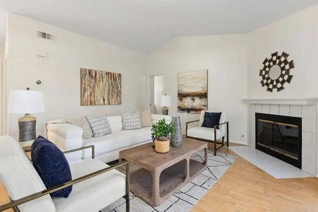 1330 Palomar Place  #7, Vista, CA 92084 - #1