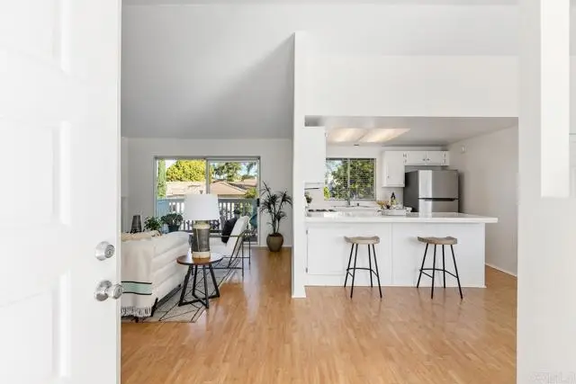 1330 Palomar Place  #7, Vista, CA 92084 - #2