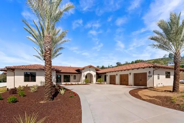 2525 Date Palm Court, Vista, CA 92084 - #2