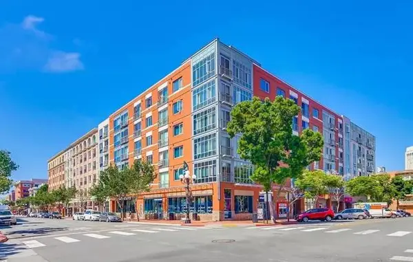 445 Island Avenue  #309, San Diego, CA 92101