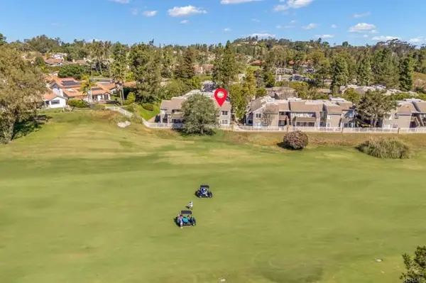 1091 Shadowridge Drive  #118, Vista, CA 92081