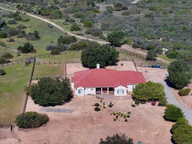 10204 Mount Olympus Valley Rd Road, Fallbrook, CA 92028 - #2