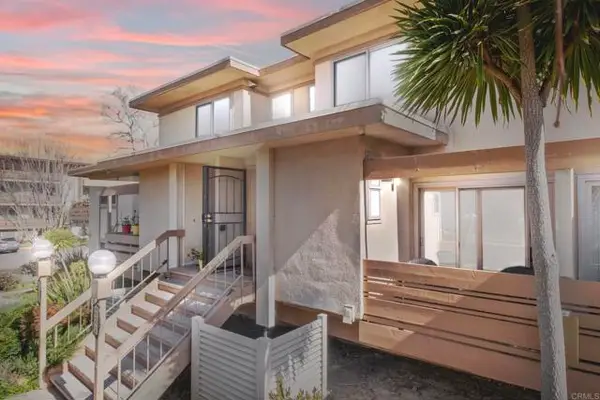 2658 Worden Street  #223, San Diego, CA 92110