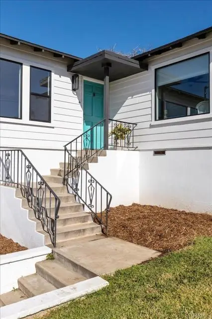 3630 Donna Drive, Carlsbad, CA 92008 - #2