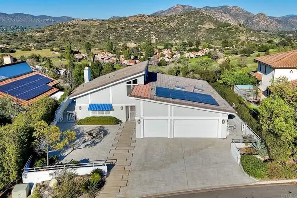 15663 Vista Vicente Drive, Ramona, CA 92065