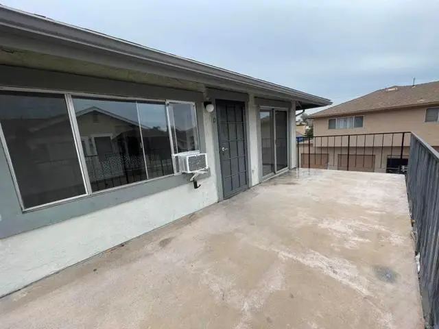 1223 Monique Court, Vista, CA 92084 - #2