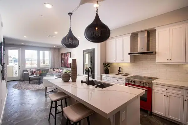 1109 Hibiscus Way, Oceanside, CA 92054