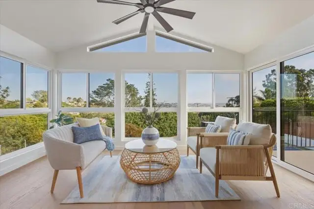 557 Canyon Drive, Solana Beach, CA 92075 - #3