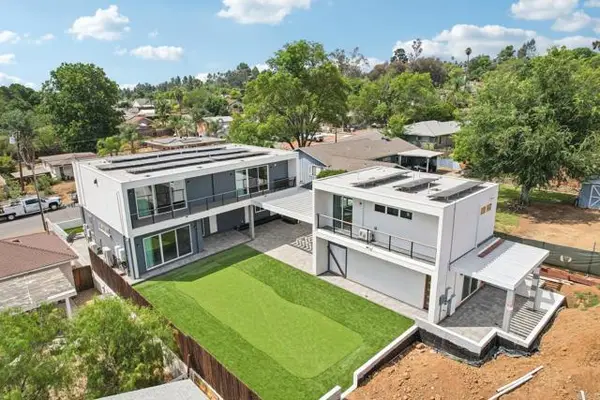 139 Almond St, Fallbrook, CA 92028
