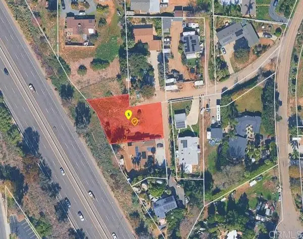 564 Rolling Hills Road, Vista, CA 92083