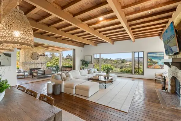 5423 Calzada Del Bosque, Rancho Santa Fe, CA 92067