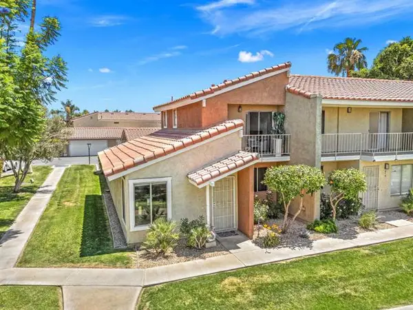 315 Tava Lane, Palm Desert, CA 92211
