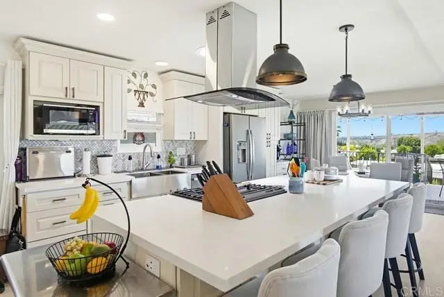 5016 Old Cliffs Road, San Diego, CA 92120 - #1