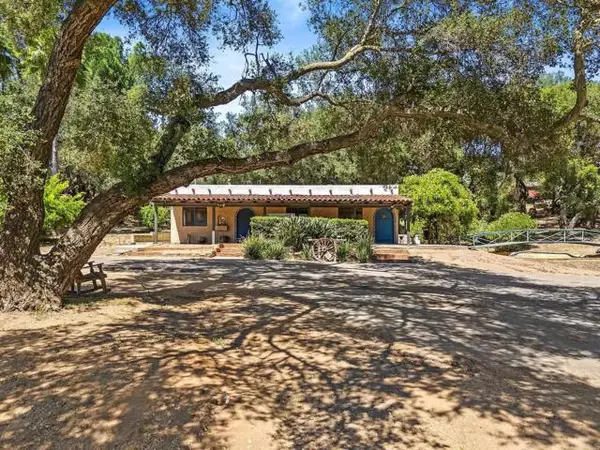 13511 Hilldale Road, Valley Center, CA 92082