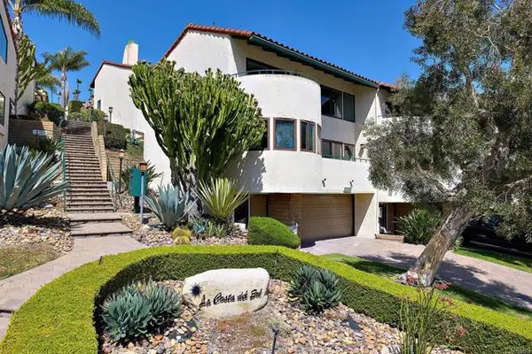 7304 Alicante Road  #3, Carlsbad, CA 92009
