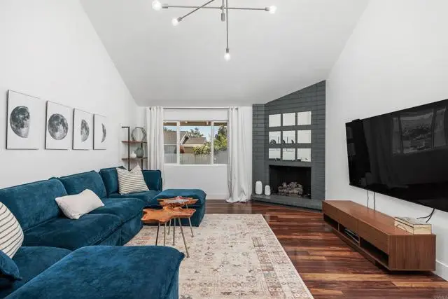 1766 Hill Top Lane, Encinitas, CA 92024 - #2
